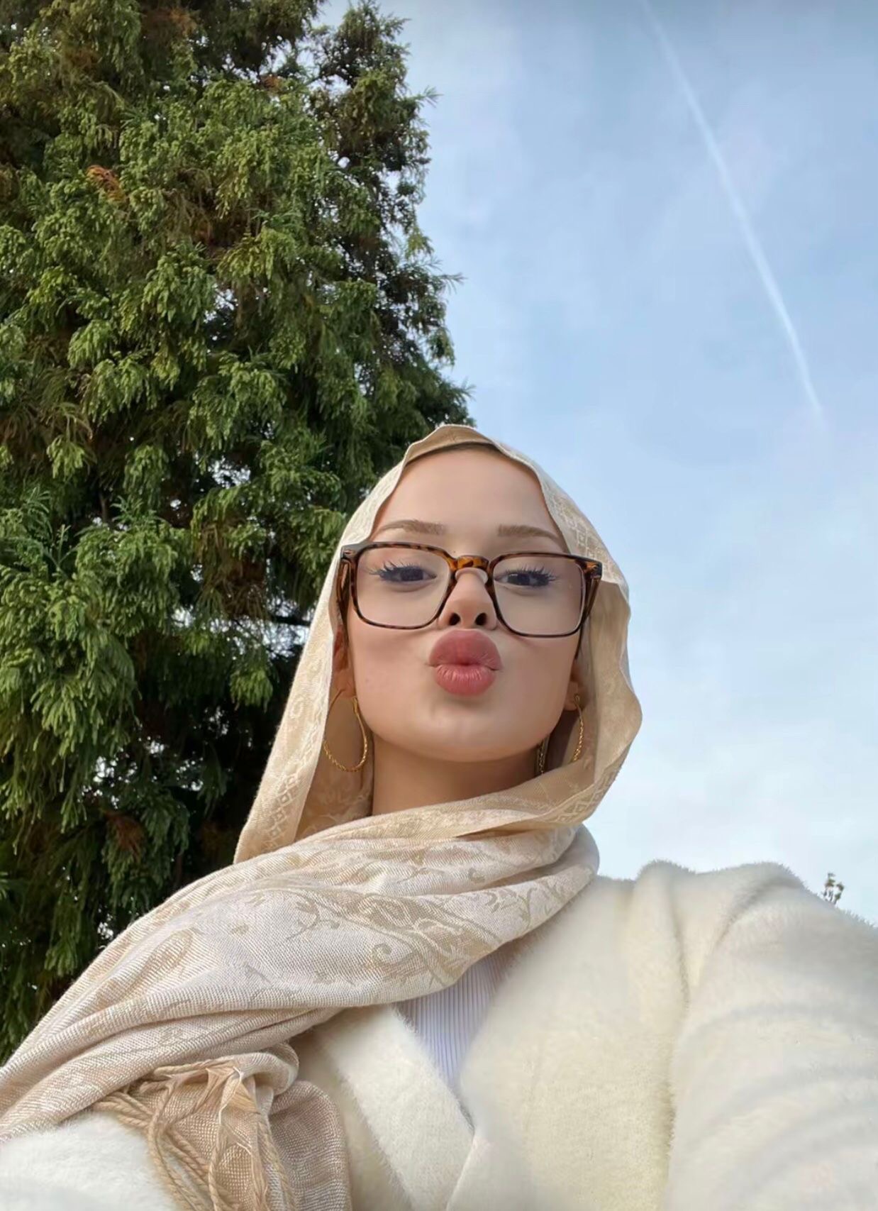 Sarıalan İdeal Partner Escort Cemre